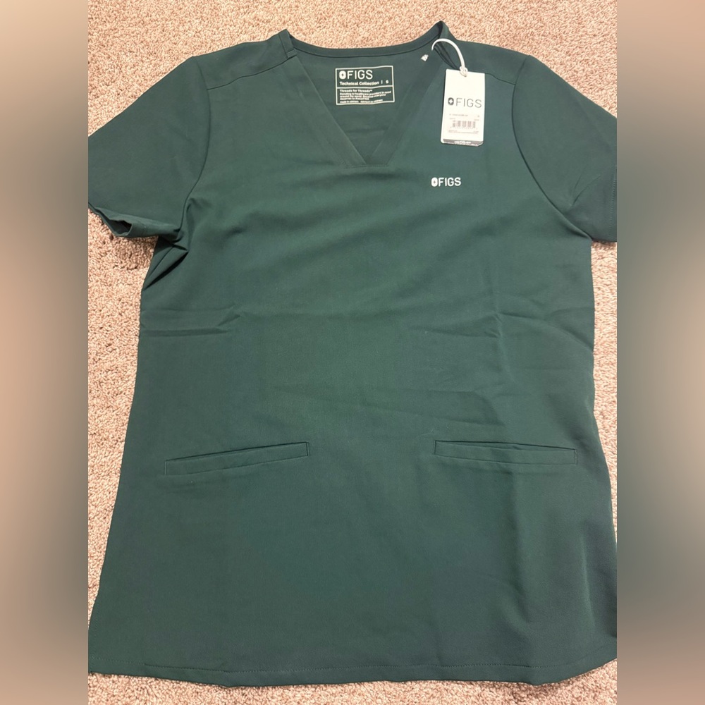 FIGS Forest Green V-Neck New collection Scrub Top size S NWT - Picture 3 of 8